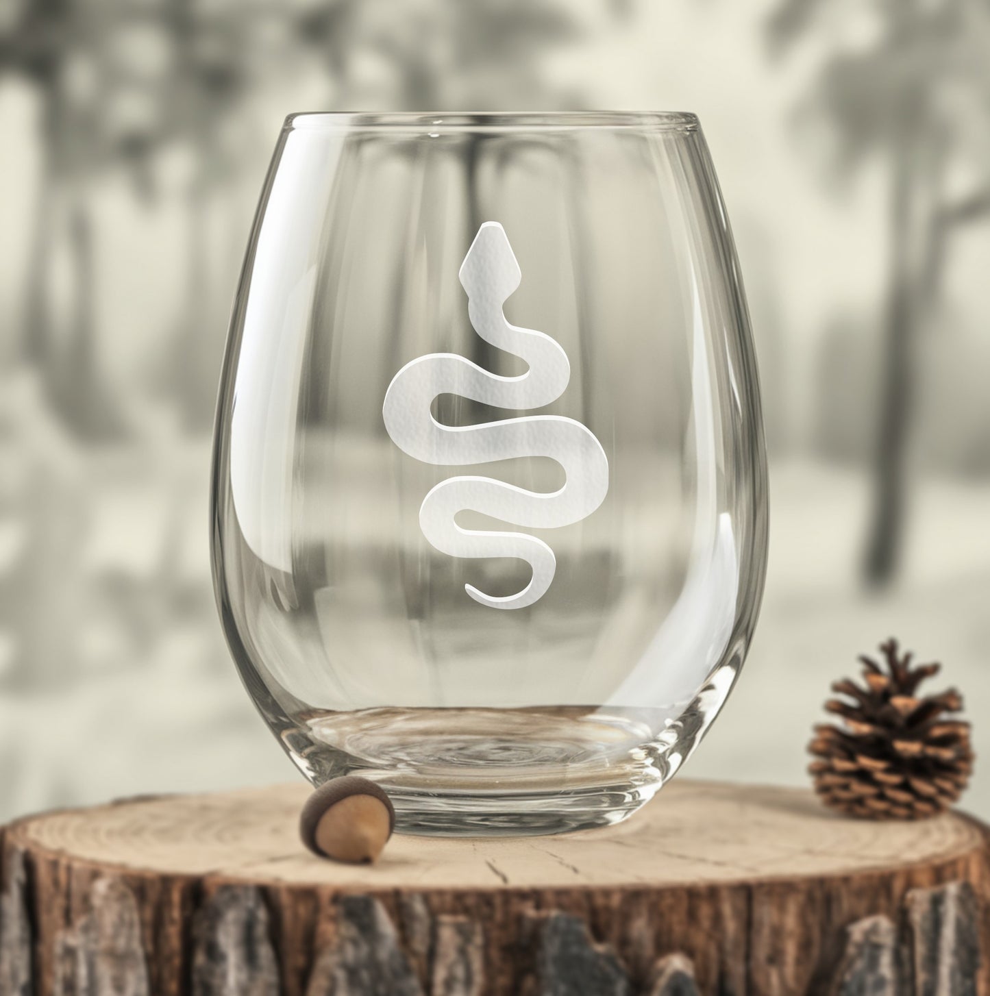 Stemless wine glass with Cool Snake design – striking snake design, perfect for reptile lovers, wildlife enthusiasts, and unique gift ideas.