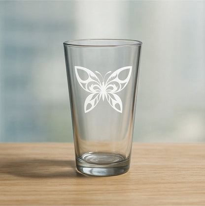 Custom etched pint glass featuring beautiful butterfly design – personalized beer glass gift for nature lovers, garden decor, and springtime celebrations