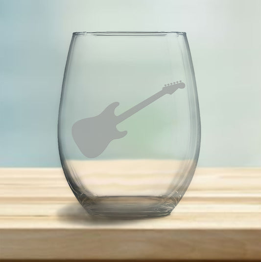 Stemless wine glass with etched electric guitar design – perfect gift for music lovers, ideal for enjoying wine with a musical, rock-inspired touch.